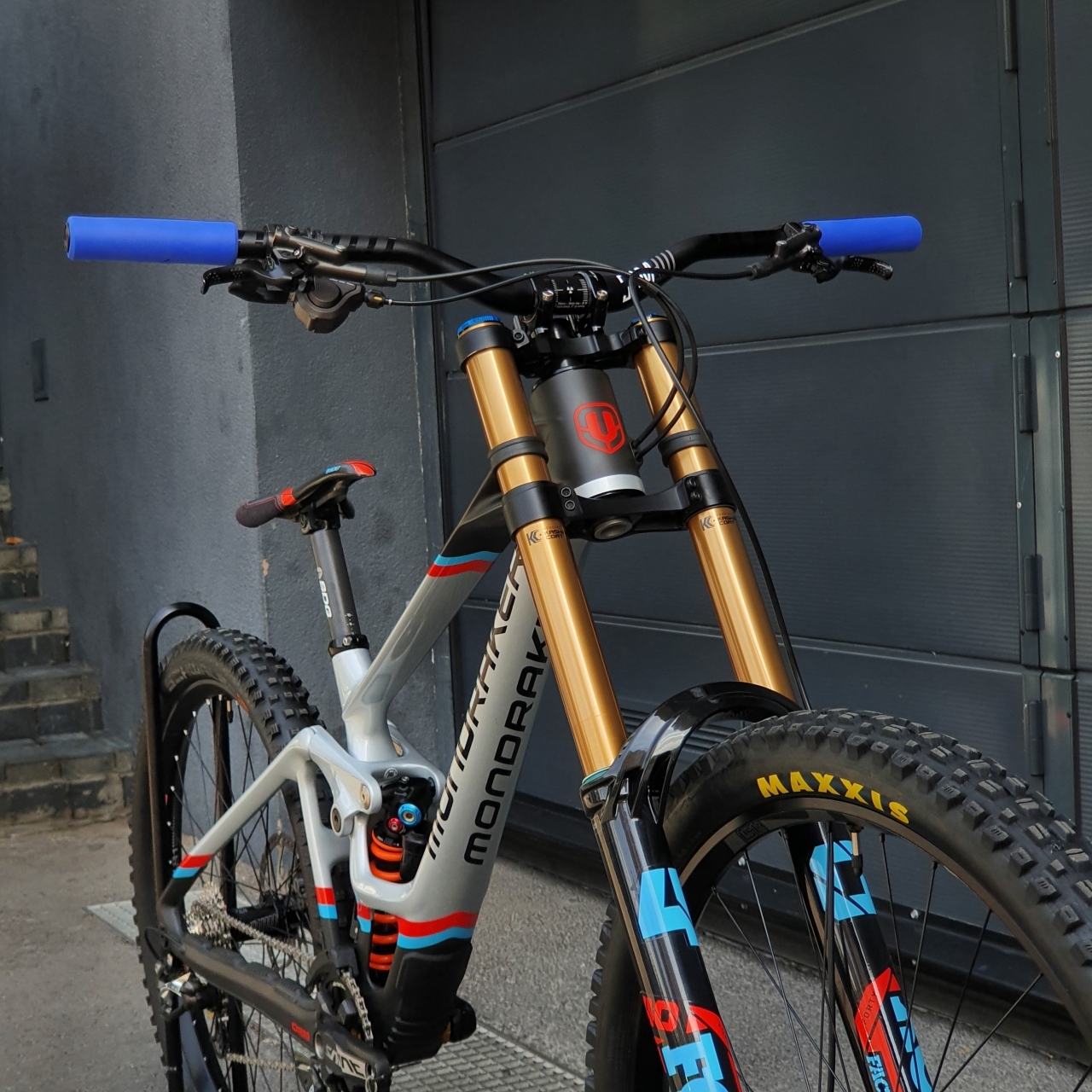 mondraker summum rr