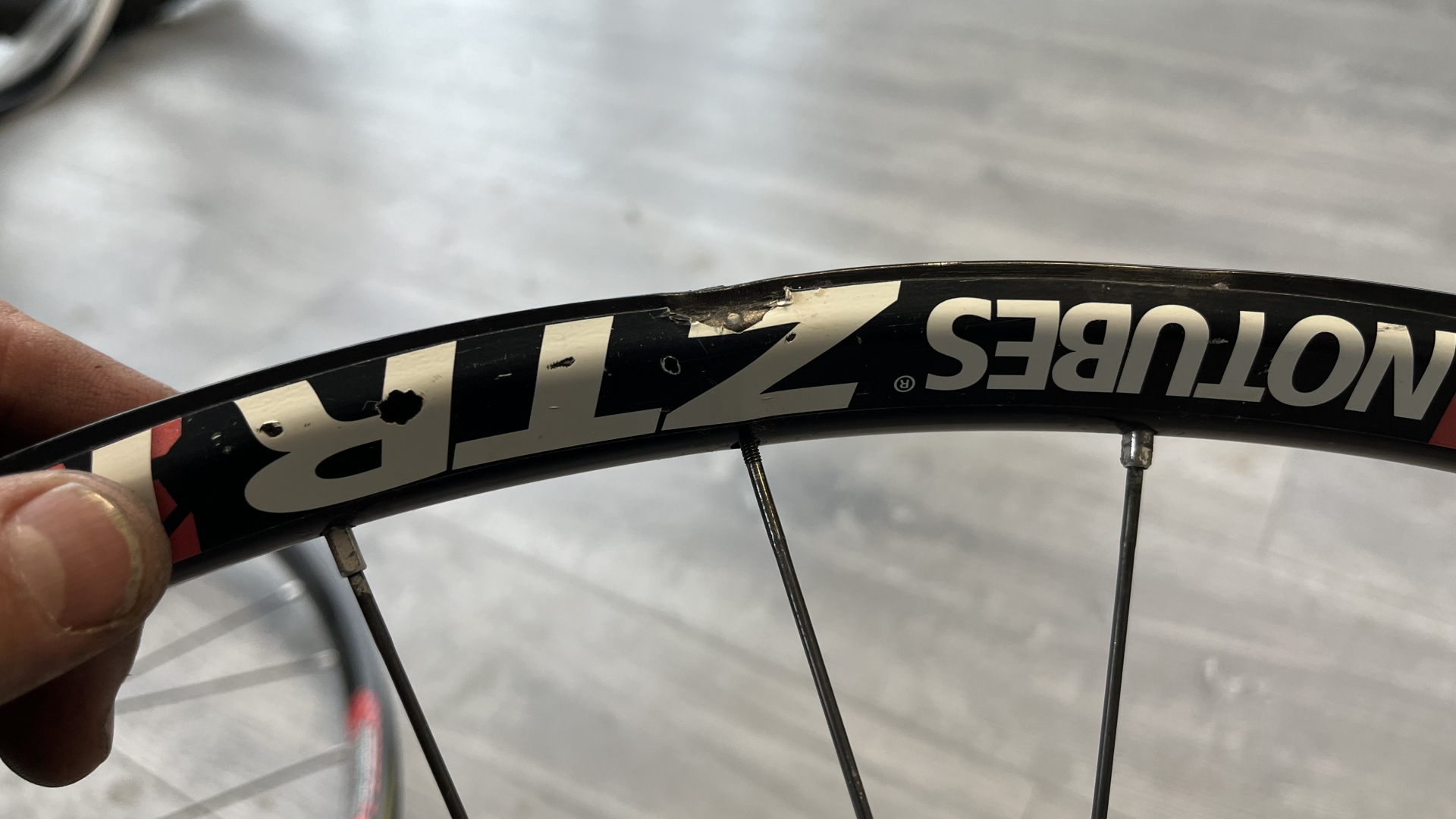 stans no tubes ztr crest 29